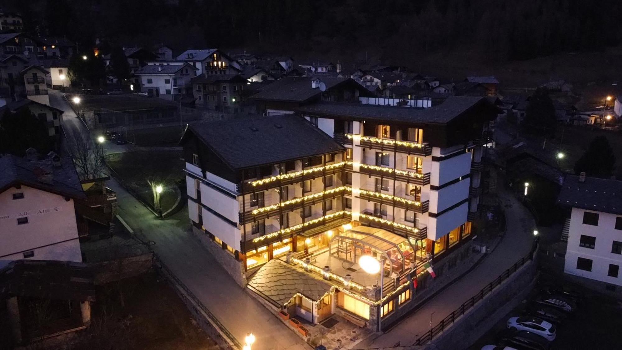 Hg Hotel Italia Brusson Exterior foto
